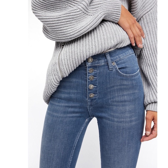 Free People Denim - FREE PEOPLE Reagan BUTTON FRONT Jean